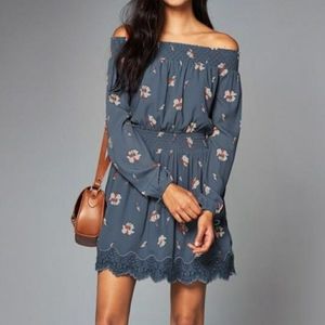 Abercrombie & Fitch floral off shoulder dress